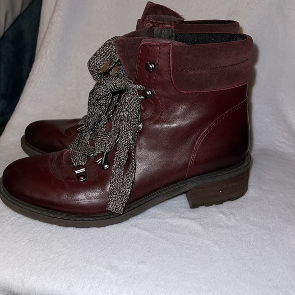 Sam Edelman Maroon Lace-up boots - Picture 3 of 5